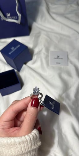 سولتير سواروفسكي