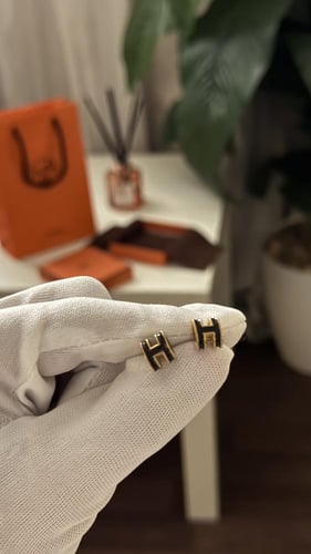 حلق هيرمز الاسود