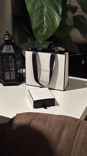 اسوارة كارتير ترنتي خيط عنابي