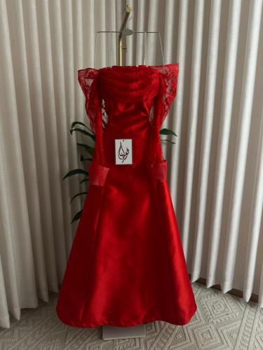 فستان سهره احمر ميكادو مع دانتيل