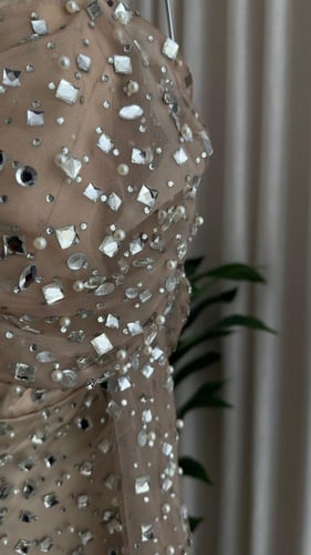 فستان سهره مطرز بالكامل