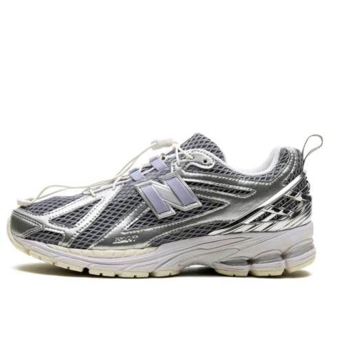 حذاء نيو بالانس new balance
