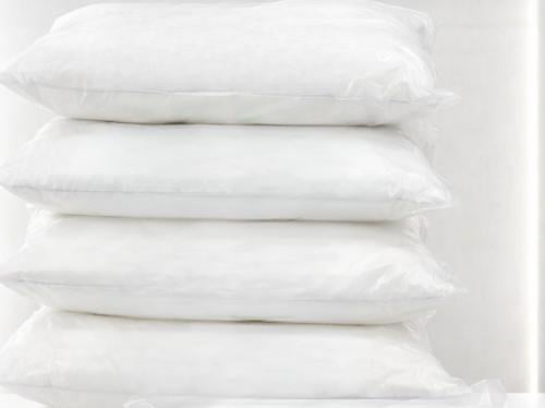 Hotel pillows package