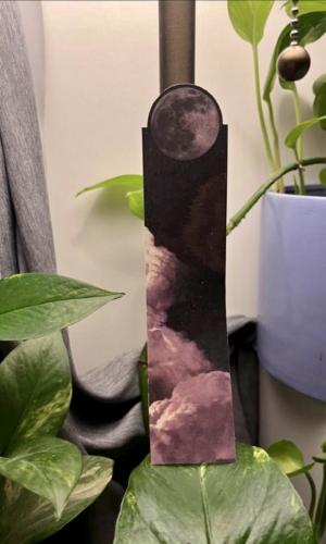 فاصل كتابي (القمر)