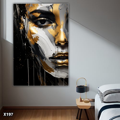 لوحة كانفس امرآة بالرسم التجريدي