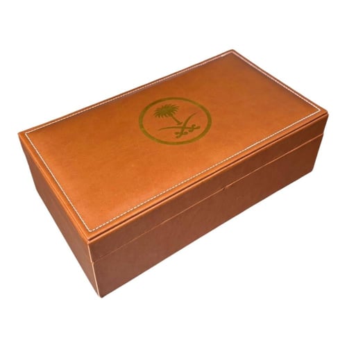 شنطة جلد فارغة قفل مغناطيس تحتوي على