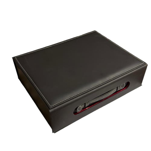 شنطه مميزه من الجلد الايطالي( مكان مخصص للعود +٢مك...