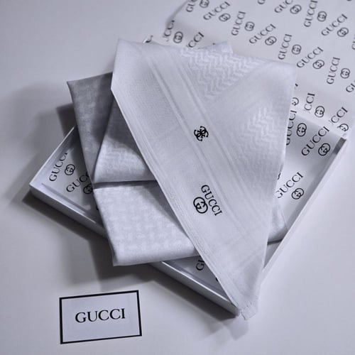 شماغ قوتشي ابيض اصدار 2026