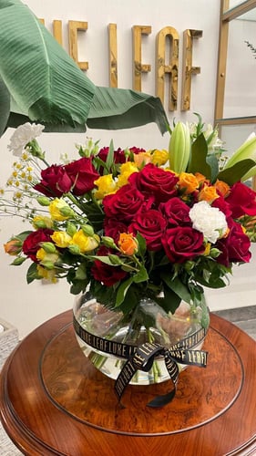 Flower vase