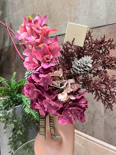 فازة ورد & اسوارة تيد بيكر