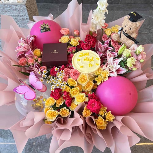 Flowers & cake & balloons