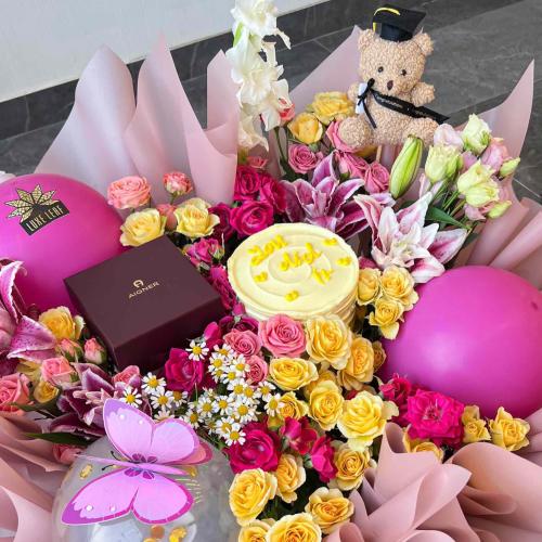 Flowers & cake & balloons
