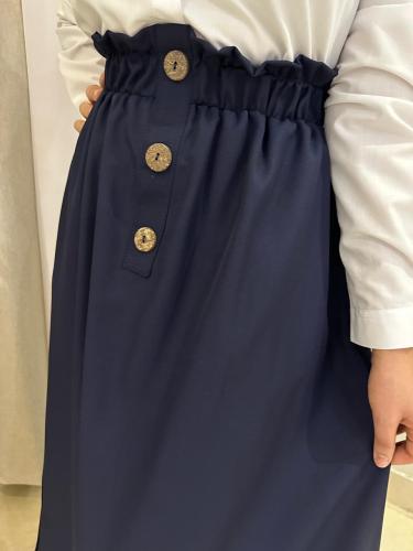 تنورة مدرسية W126