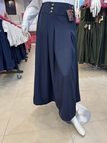 تنورة مدرسية W134