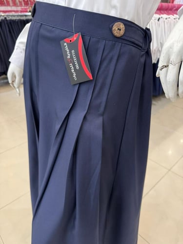 تنورة مدرسية W128