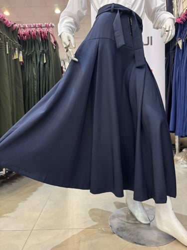 تنورة مدرسية W143