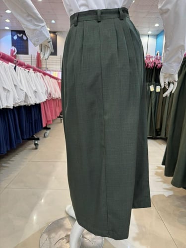 تنورة مدرسية W103