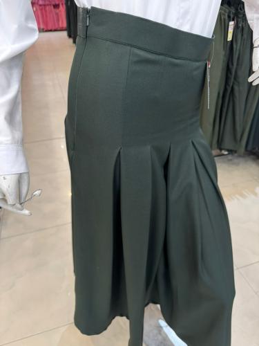 تنورة مدرسية W125