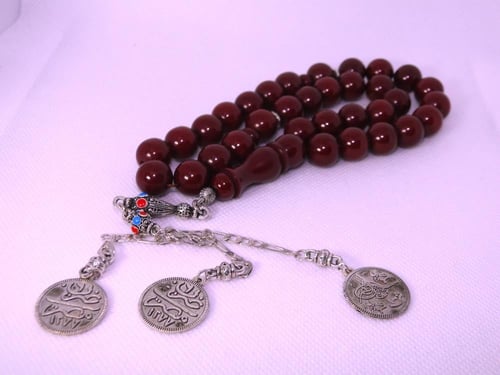 بريق الكرز بــ كركوشة معدن