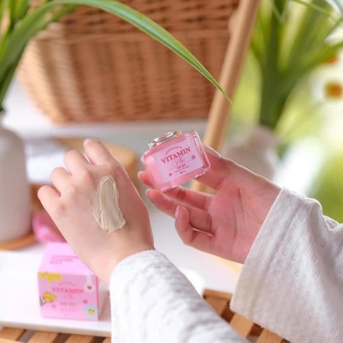 أنيونغ كريم للوجه إي فيتامين بلس ANNYEONG E VITAMI...