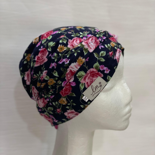 القبعه المبطنه - لون اسود مزهر