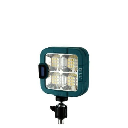 كشاف شحن ويعمل على الطاقه الشمسية