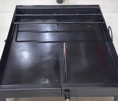 منقل نار سفط بشاخوف مع شبك