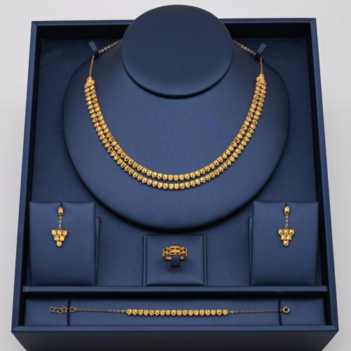 طقم ذهب عيار 21 - AK94