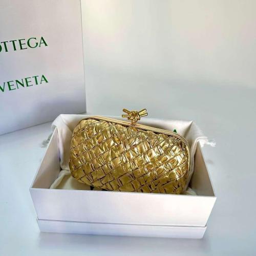 BOTTEGA VENETA