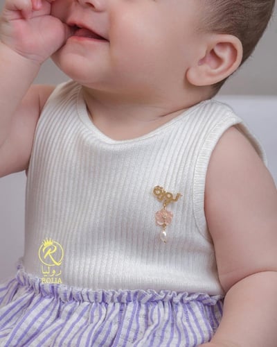 بروش اطفال مع الورده