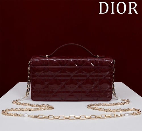 Dior ( لامع )