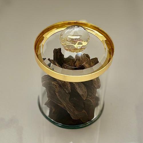 كريستال معبئ بالعود الازرق