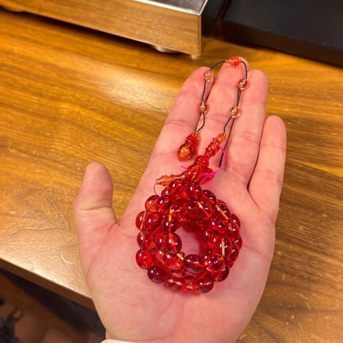 سبحة فاتوران احمر شفاف معرق