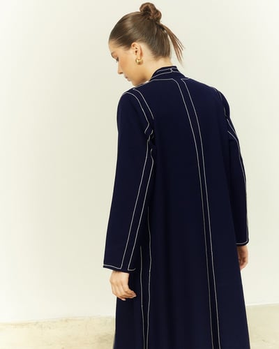 THE GRACEFUL ABAYA