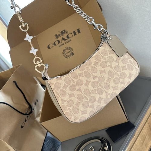 Coach