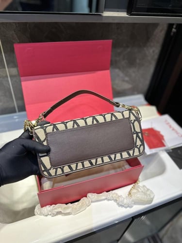 Valentino bag