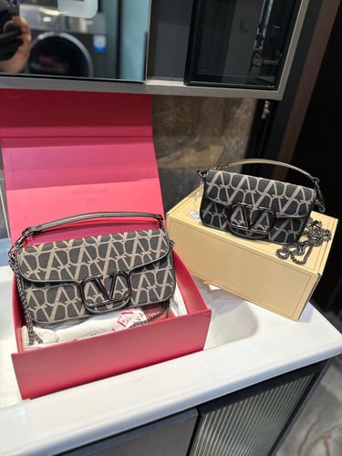 Valentino bag