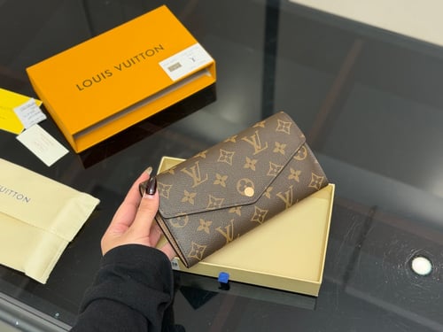 LV wallet