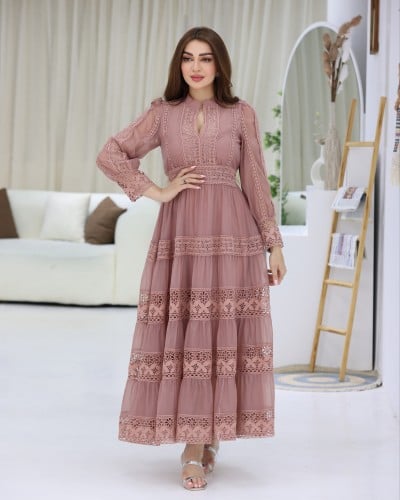 فستان ميد بشرايط الدانتيل