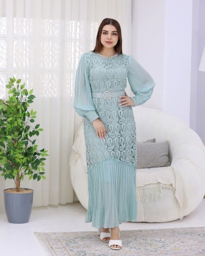 فستان دانتيل بحزام