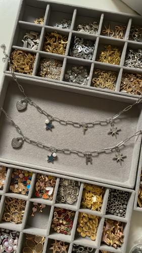 قلادة فضيه جاهزه