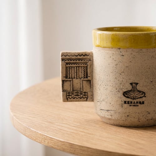 كوب فخاري |بنقش الروشن| أصفر