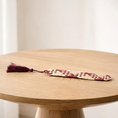 فاصل كتب السعف | بنفسجي