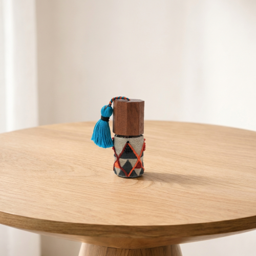 تولة مطرزة | نجد