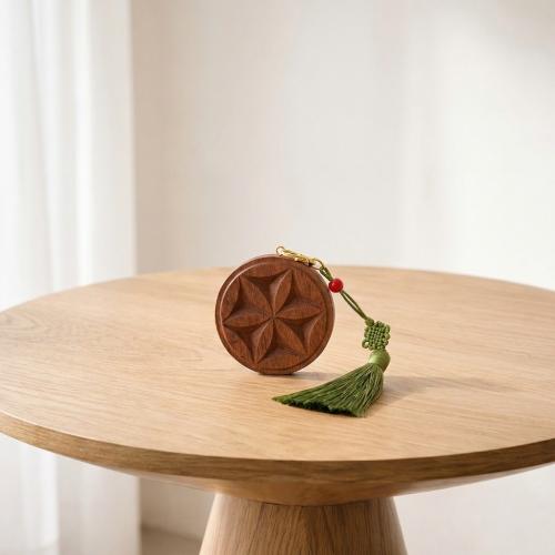 فواحة سيارة | زهرة اللوتس| اللون الأخضر