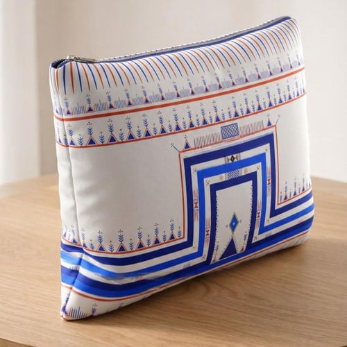 حقيبة لابتوب| بنقوش القط العسيري