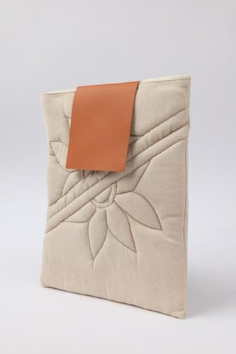 حافظة لابتوب | إشراقة الزهرة