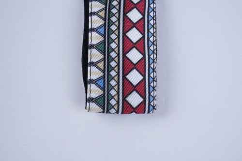 سلسلة مفاتيح | نقوش القط العسيري