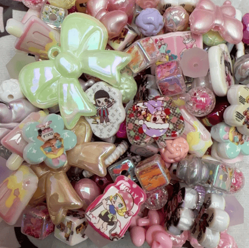 توزيعات ميداليات بالشخصيات