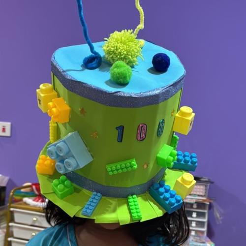 قبعة نشاط مدرسي